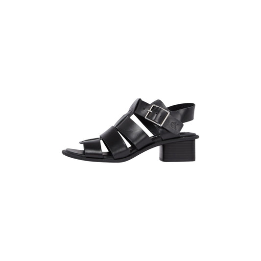 Sandali Calvin Klein Kitten Heel stile pescatore, ecopelle con soletta in gommapiuma naturale e cinturino alla caviglia; tacco 3,8 cm, punta quadrata e dettagli monogramma CK.