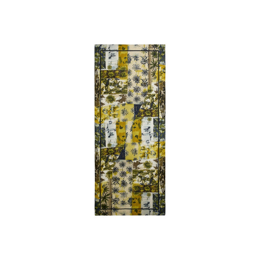 Sciarpa Desigual donna verde FOU_BLOSSIRA. Foulard lungo leggero ed ecologico in viscosa morbida con fantasia a fiori multicolori su fondo verde militare, bordi definiti, accessorio donna autunno inverno.