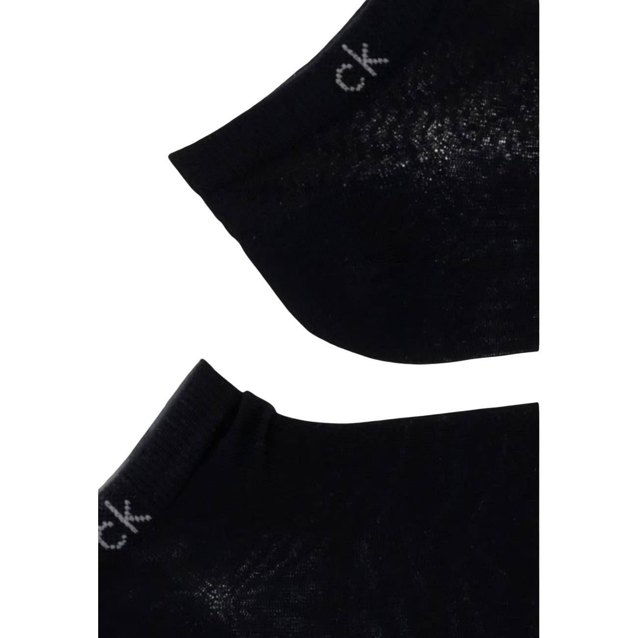 Pack 2 Paia Calze Sneaker CK Jeans Structure; Nero. 71% Lyocell, 27% Poliammide, 2% Elastam. Fibra naturale traspirante, logo ricamato, taglio basso comfort 4 stagioni. Dettaglio logo 