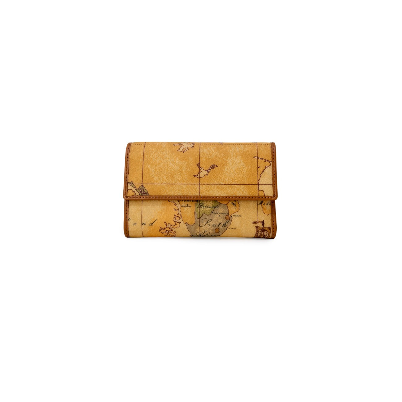 Portafoglio Donna Grande Alviero Martini 1ª Classe Geo Classic; Portafoglio marrone con stampa mappa geografica e chiusura a patta con bottone. Interno multi-scomparto con zip porta monete e stile iconico. Frontale 