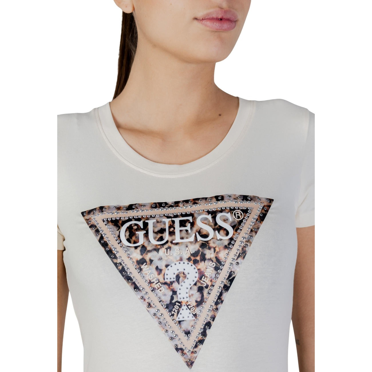 Guess T-Shirt LEO TRIANGLE TEE Donna Manica Corta W6RI32 J1314