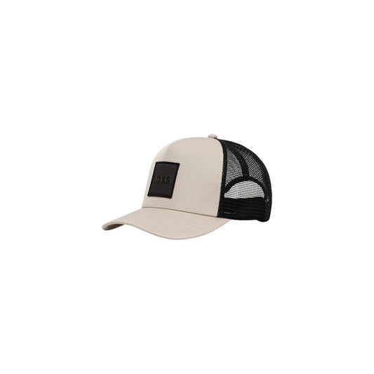 Cappellino Boss uomo beige e nero modello ELLIOT-PL. Berretto stile trucker in poliestere con visiera curva, pannello frontale beige con patch logo Boss quadrato nero e sezione posteriore in rete traspirante, cappello streetwear casual regolabile.