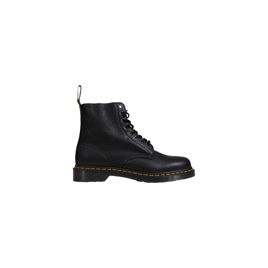 Stivali neri uomo Dr Martens 1460 Ambassador 31981001. Anfibi da uomo in pelle nera morbida testurizzata, stivaletti stringati a 8 fori con iconica cucitura gialla e suola ammortizzata AirWair.
