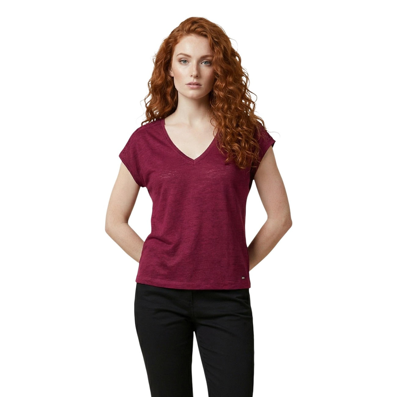 T-shirt Morgan De Toi Viola; 53% Poliestere Riciclato, 47% Viscosa Sostenibile. Scollo a V, fantasia melange, vestibilità morbida. Tessuto leggero e traspirante, stile casual-raffinato. Vista frontale 