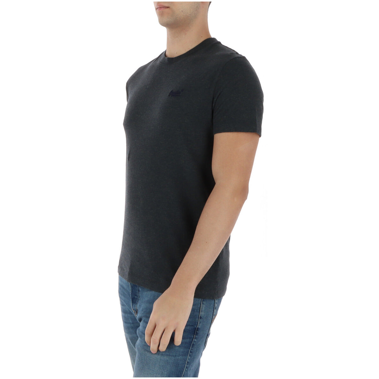 Superdry Tshirt grigio scuro/blu Tee Vintage Logo Ricamato; 100% cotone, girocollo, stile basic premium. La t-shirt versatile e resistente per ogni giorno. Vista frontale Laterale 