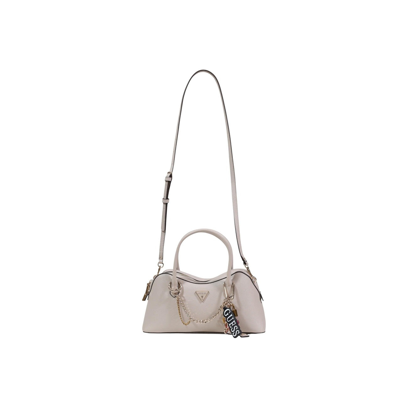 Borsa Guess Davina Satchel Beige; 100% Poliuretano. Dettagli dorati, charm logati, tracolla removibile. Borsa a mano donna elegante e strutturata. Vista frontale Con tracolla 