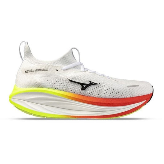 Scarpe Running Mizuno Wave Rider Neo; Scarpa tecnica top di gamma con intersuola alta in schiuma Enerzy Nxt e piastra in fibra di vetro. Tomaia a maglia leggera, massima propulsione e grip potenziato.