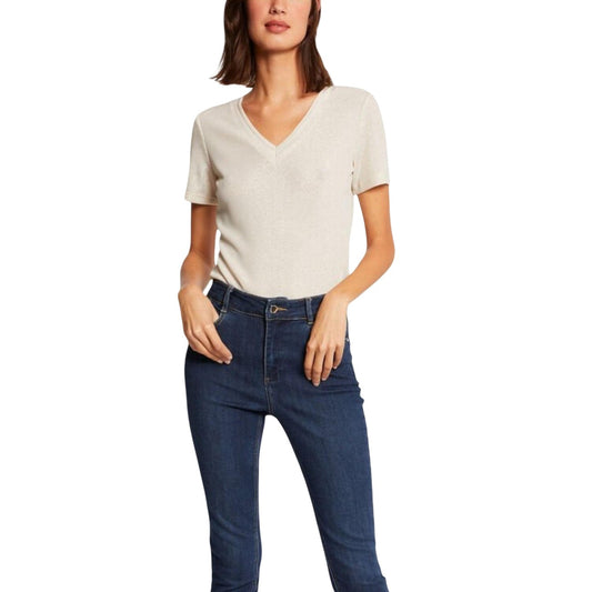 T-shirt Morgan De Toi Beige; 100% Poliestere. Tessuto leggero e fluido, girocollo, maniche corte. Resistente alle pieghe, ideale per outfit casual-chic e viaggi. Vista frontale 