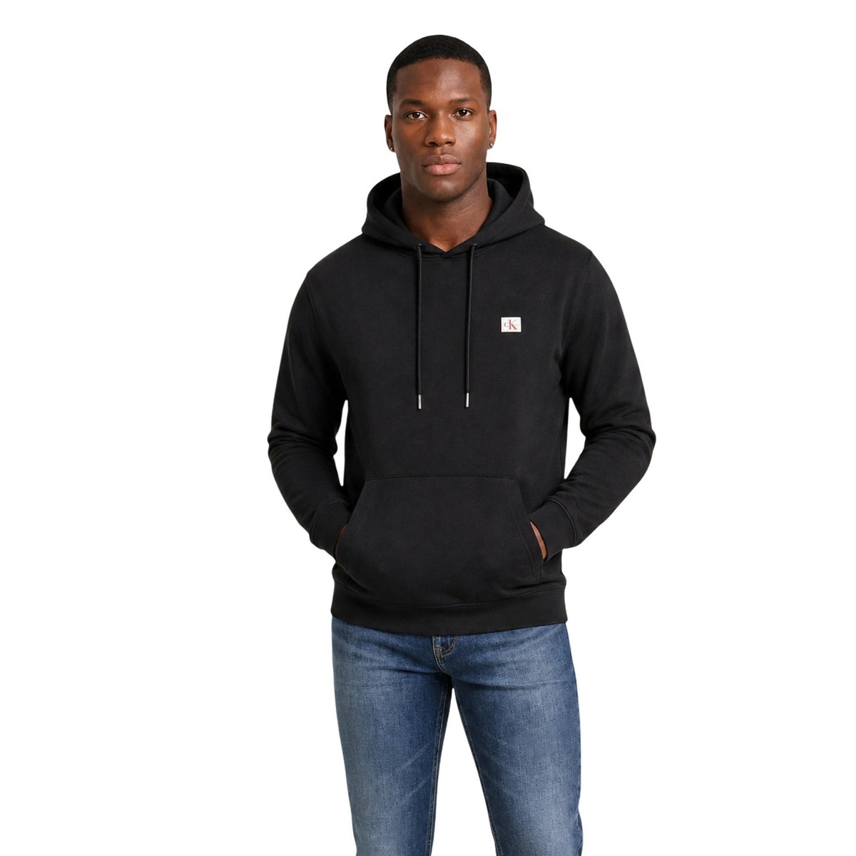 Felpa Calvin Klein Jeans uomo nera con cappuccio LV04RG269G. Felpa in spugna di cotone con finitura mano pesca, tasca a marsupio frontale, coulisse e stemma monogramma Calvin Klein sul petto, abbigliamento casual uomo autunno inverno.