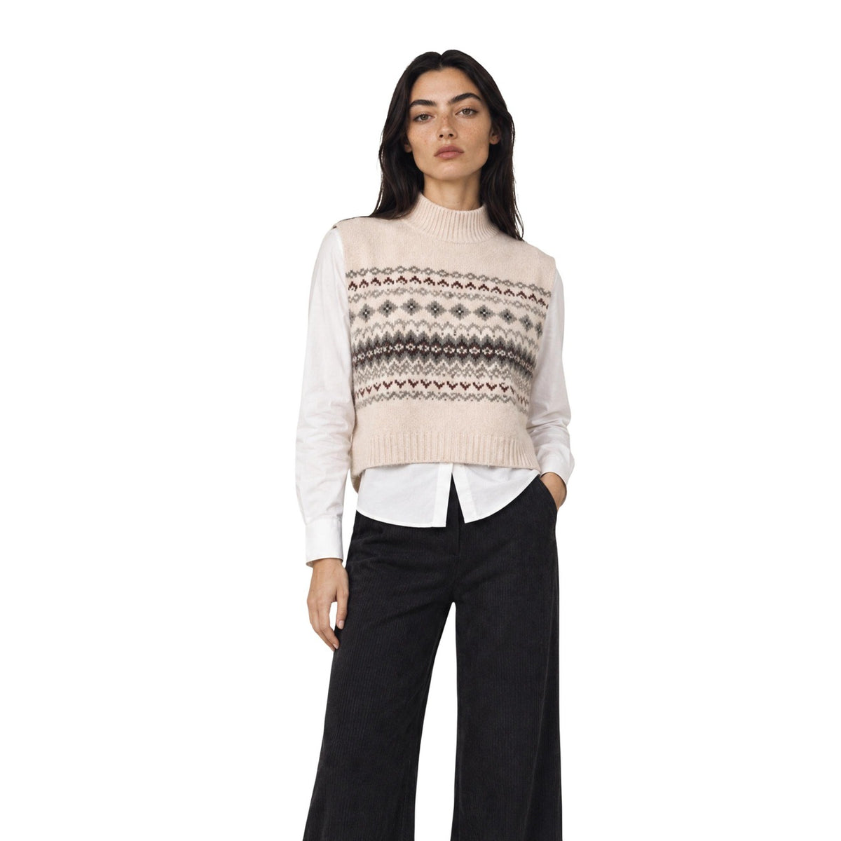 Gilet maglia donna Pieces – Maglione smanicato bianco collo alto jacquard 17166797.