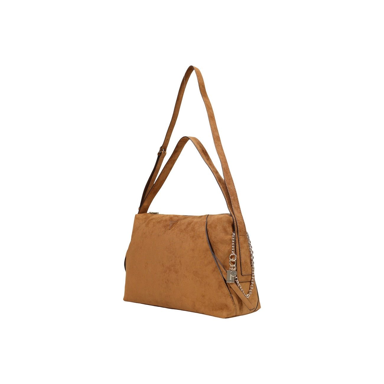 Borsa Tracolla Marrone Guess Coleen; Tessuto 100% poliestere effetto scamosciato. Doppio manico regolabile per porto a spalla o a mano, ampio scomparto con zip. Logo a triangolo e charm metallico, stile casual-luxury 4 stagioni. Vista laterale posteriore 