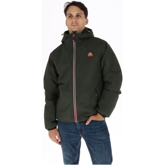 Giacca uomo Superdry idrorepellente verde – Giacca antivento invernale con cappuccio e Fodera Borg Superdry M5012444A.