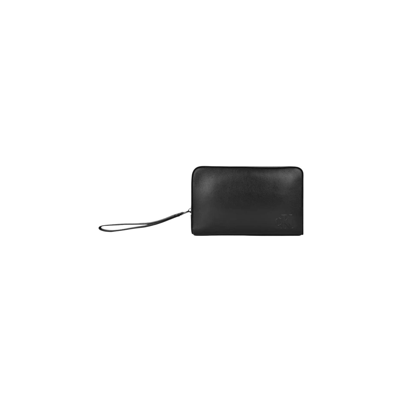 Pochette Uomo Calvin Klein Bold; in pelle, manico laterale, chiusura zip, logo CK impresso. L'essenziale maschile dal design minimal e curato. Vista frontale 