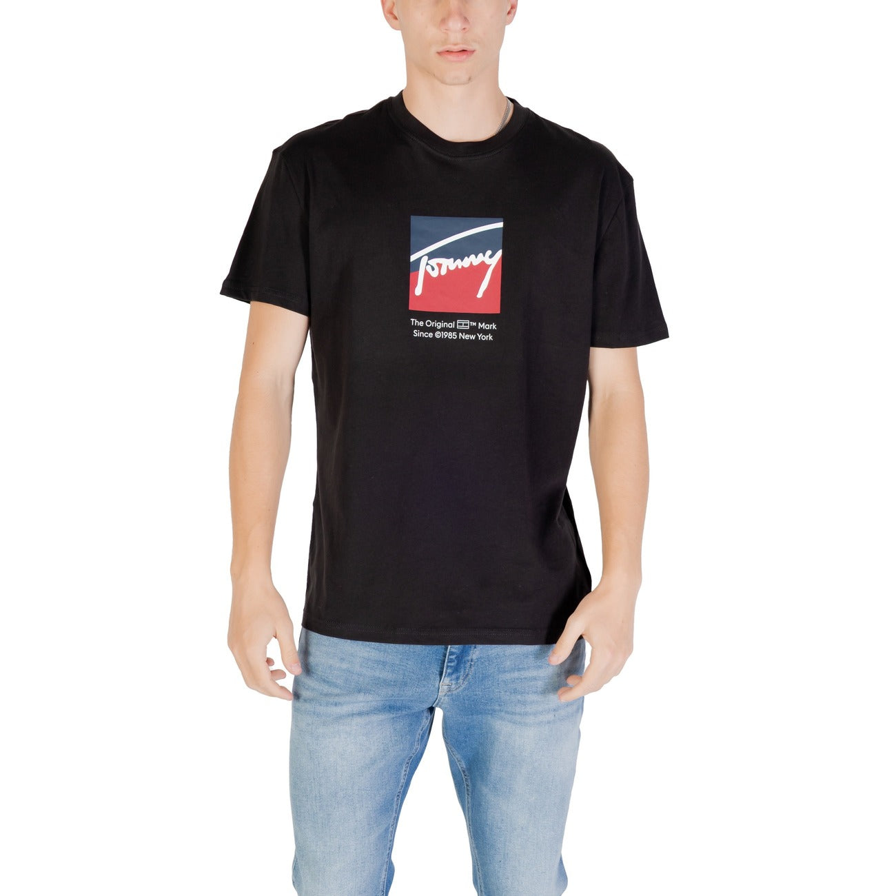 Tommy Hilfiger Jeans Men's Short Sleeve T-Shirt