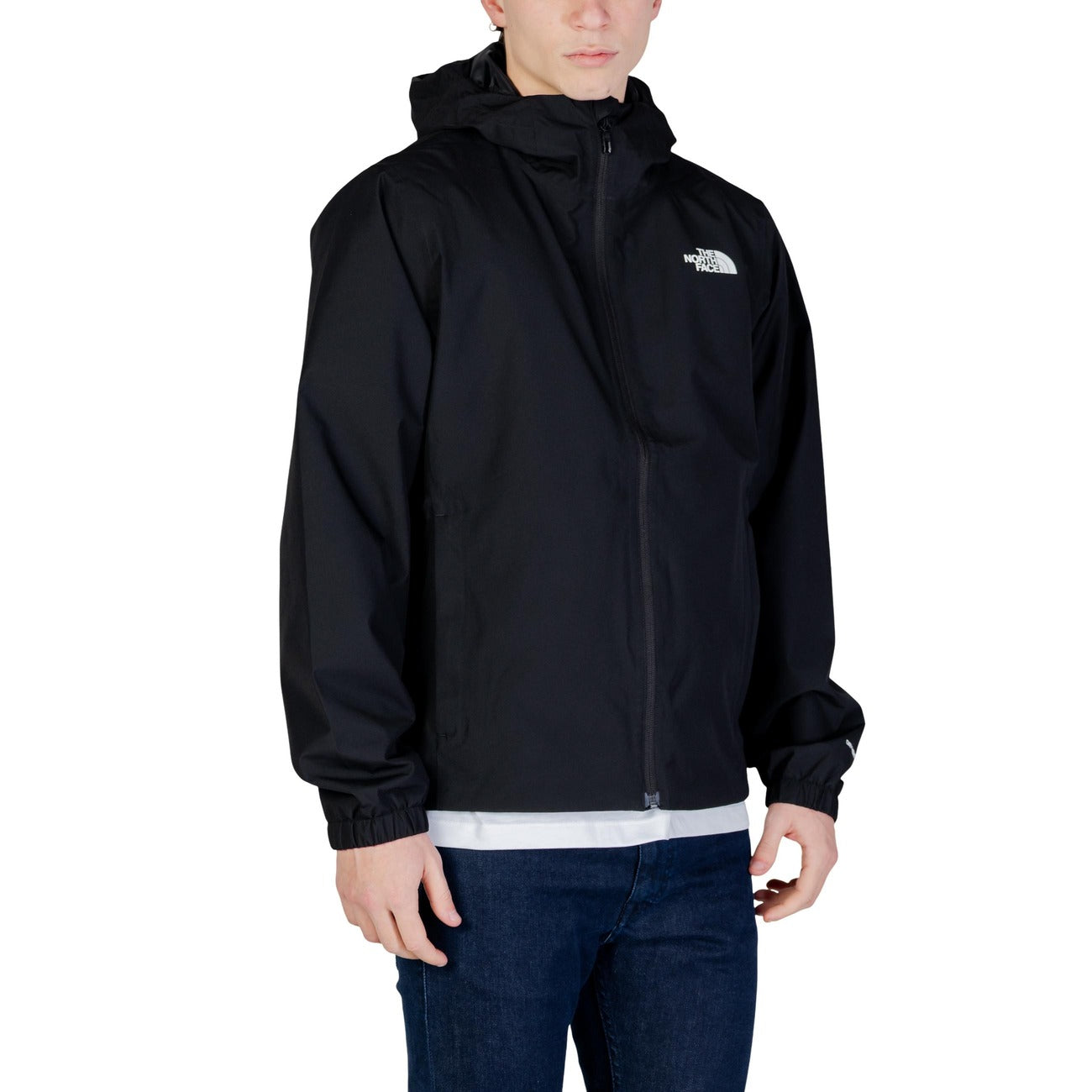 Giacca The North Face uomo nera con cerniera - vista frontale laterale indossata da modello
