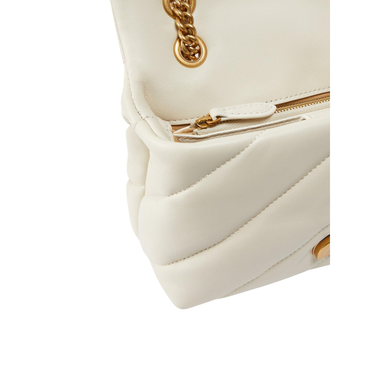 Borsa Pinko Love Puff Mini; 100% Pelle di Pecora. Design trapuntato, chiusura metallica Love Birds dorata, tracolla a catena. Dimensioni mini, interno organizzato. Stile elegante e senza tempo. Panna vista frontale dettaglio cerniera
