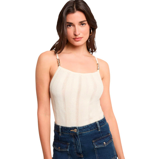 Canotta Morgan De Toi Molovic Beige; Cotone e Viscosa. Spalline con decoro gioiello, trama ondulata, vestibilità fluida. Top leggero ed elegante per la stagione estiva. Codice: 251-MOLOVIC. Vista frontale 