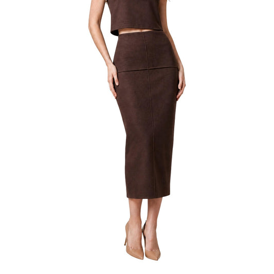 Gonna tubino Jacqueline de Yong marrone donna 15379970. Longuette da donna marrone a vita alta in poliestere riciclato e cotone, gonna midi aderente con spacco sul retro, pencil skirt elegante e casual mezza stagione.
