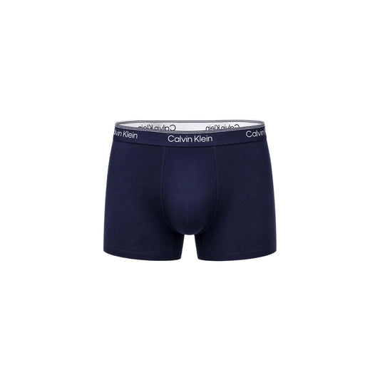 Boxer Uomo Assortiti Calvin Klein Boxer Brief (Pacco da 5); Tessuto elasticizzato a tinta unita e nero in 95% cotone e 5% lycra. Modello a gamba allungata con elastico regular logato a contrasto, stile casual essentials 4 stagioni. Blu scuro 