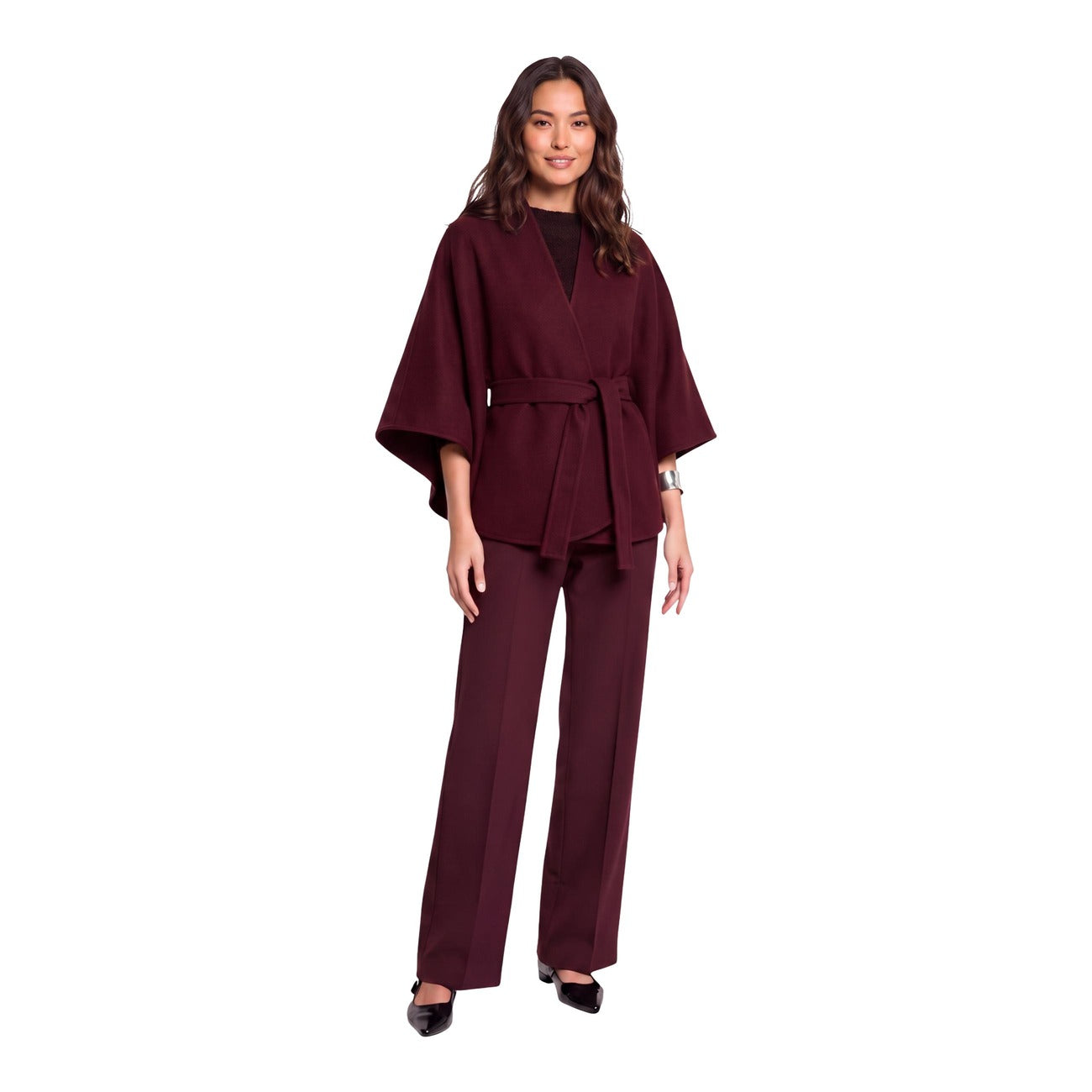 Mantella bordeaux donna Morgan De Toi 242-5BELT. Capospalla chic in misto viscosa con scollo incrociato, taglio di lunghezza media, passanti e cintura abbinata da annodare.