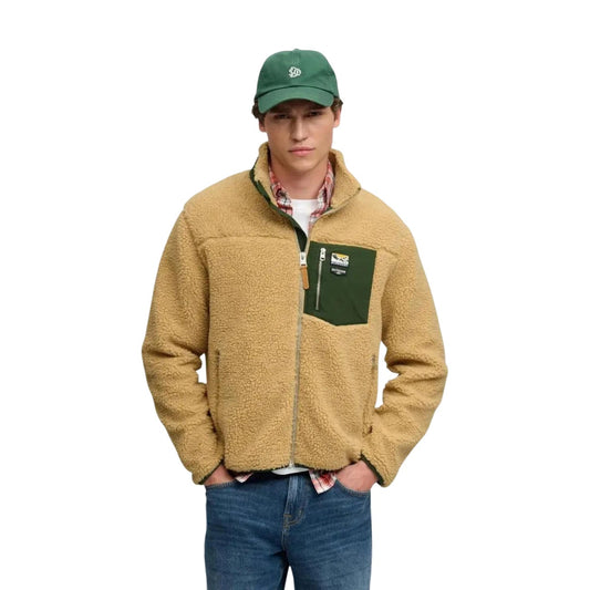 Giacca pile Superdry Vintage Retro uomo Mountain Full Zip Fleece. Pile morbido in 100% poliestere effetto borg stile streetwear con tasche a contrasto e zip frontale per autunno/inverno.