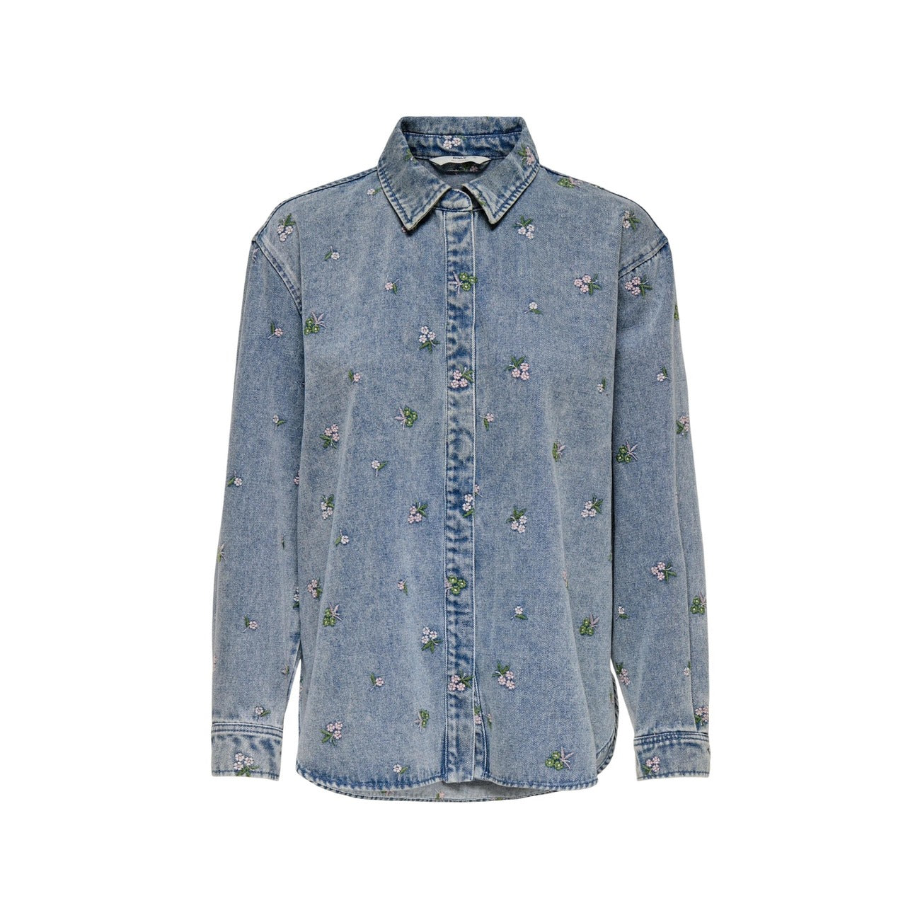 camicia da donna Only Onlvera L/S Flower Emb Shirt Dnm Noos è realizzata in 100% cotone. maniche lunghe e una vestibilità regolare. colletto classico e la chiusura frontale con bottonI. Vista frontale Stesa 