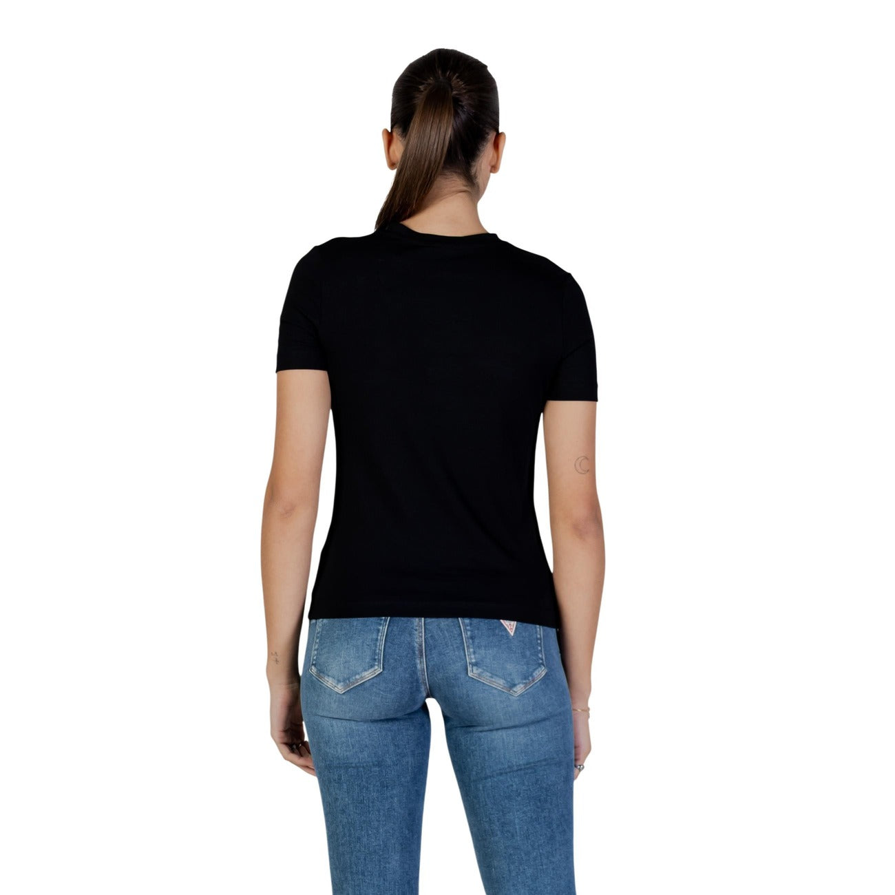 T-shirt Guess Active donna nera manica corta - vista posteriore retro indossata
