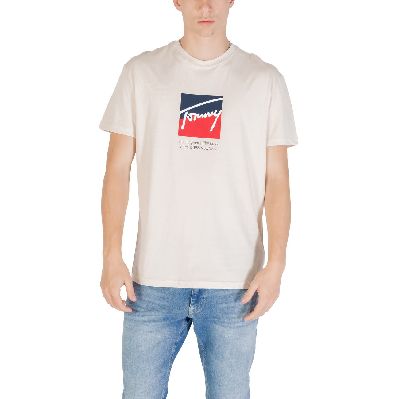 Tommy Hilfiger Jeans Men's Short Sleeve T-Shirt