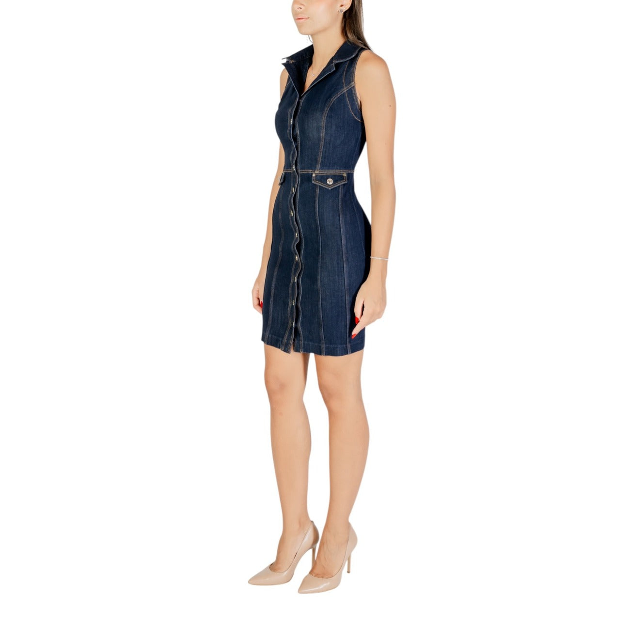 Abito jeans corto Guess blu - vista laterale silhouette smanicata
