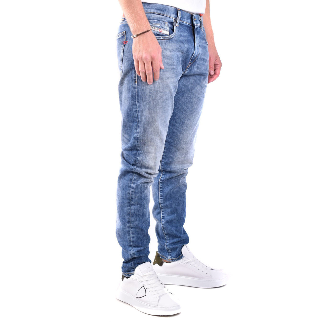 Diesel Jeans Uomo Blu Effetto Consumato in Cotone 99% Elastan 1% con Zip e Bottone Tasche Anteriori e Posteriori Autunno/Inverno V_29441