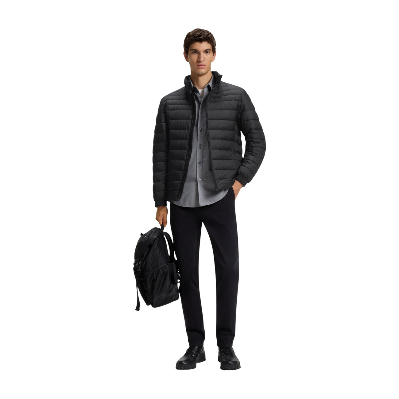 Piumino Boss Oden2 uomo nero 50549252 sostenibile. Giacca imbottita leggera da uomo in nylon riciclato con trapuntatura orizzontale, collo alto e cerniera lampo, abbigliamento uomo autunno inverno.