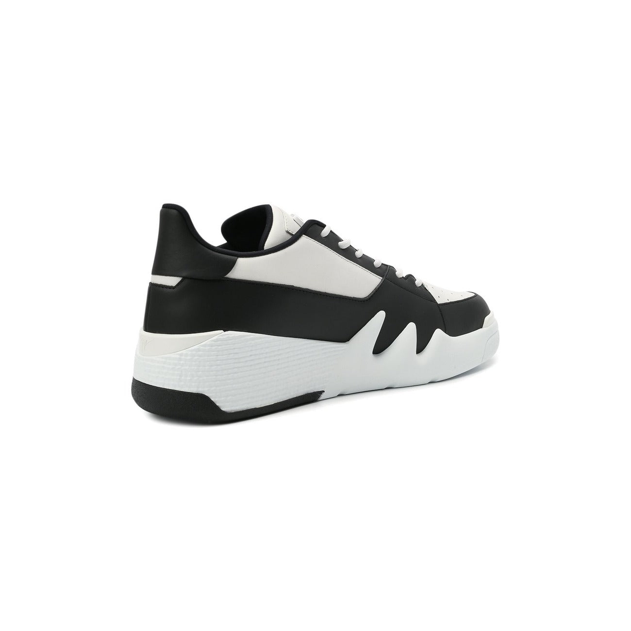 Sneaker Giuseppe Zanotti Talon; Nero, 100% Pelle. Suola 5 cm, lacci tubolari, punta traforata. Patch logo laterale, interno foderato, eccellenza Made in Italy. Stagione Autunno/Inverno. Vista posteriore 
