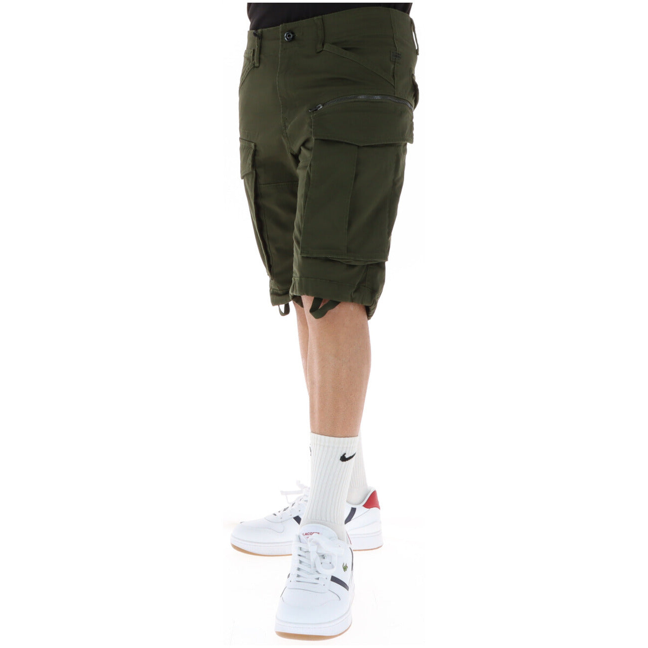 G-STAR Tapered Cargo Verde Scuro; vita bassa, multitasche, chiusura lampo. Lo stile utility-urban definitivo in puro cotone. Vista laterale 