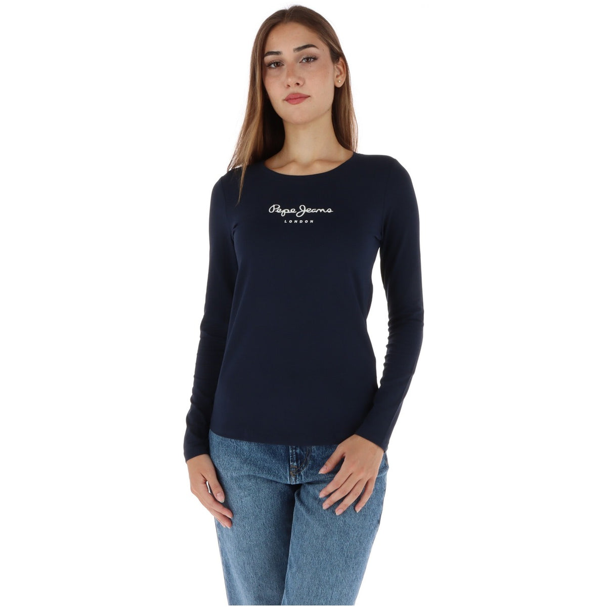 T-shirt blu maniche lunghe donna Pepe Jeans PL505203 Dulwich Blue. Maglia aderente in cotone biologico ed elastan con logo frontale e girocollo a costine.