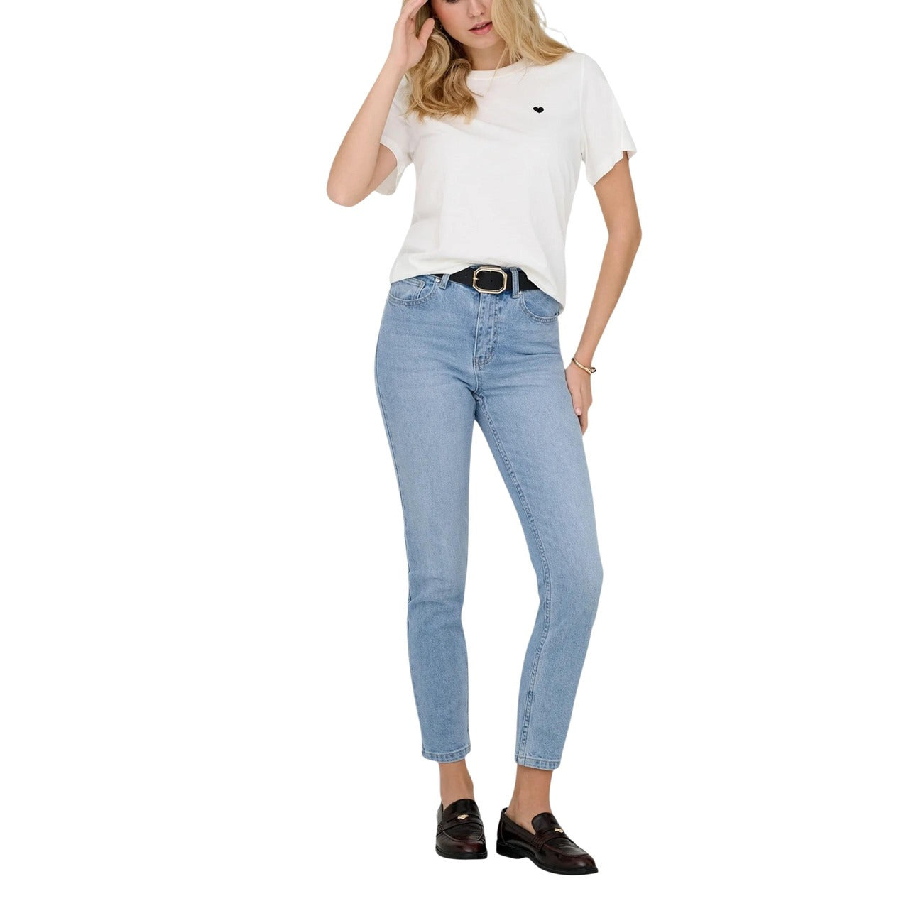 Jeans Only Emily Straight Fit donna azzurri dritti con zip bottone tasche - vista laterale indossati da modello figura intera