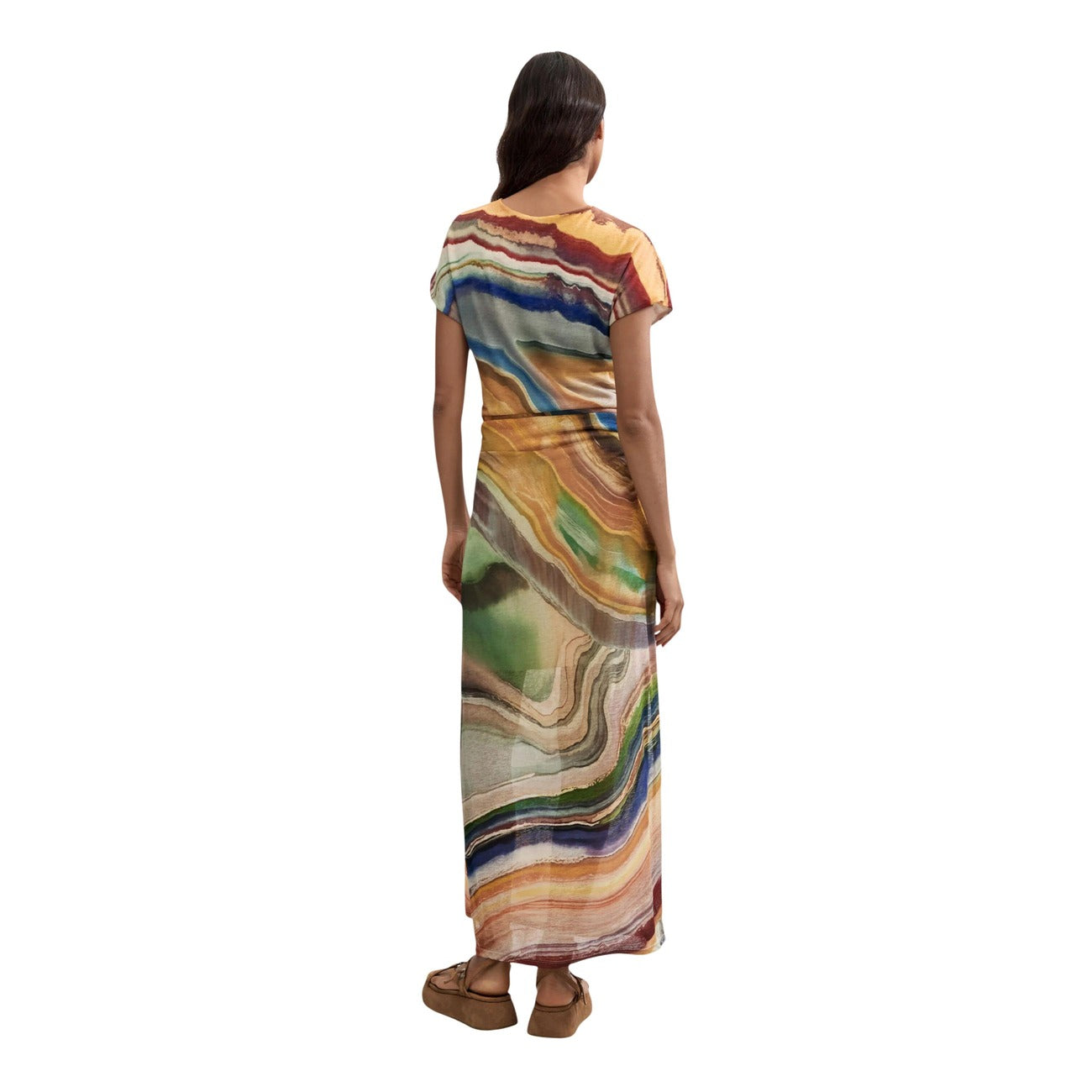 Abito Desigual donna midi multicolore modello VEST_ZAGREB a linee ondulate. Vestito estivo in maglia leggera a maniche corte stampato stile colorato, allegro, casual e urban chic. Posteriore 