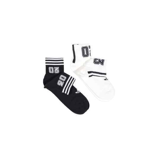 Calzini Adidas Originals 2-Pack; Misto Cotone/Poliestere Riciclato. Grafica "03", tre strisce e logo Trifoglio. Calze unisex 1/4 corte, traspiranti e resistenti. Colore nero e bianco 