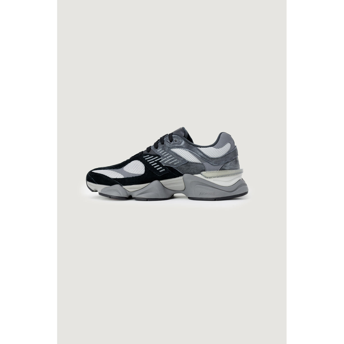 Sneakers uomo New Balance 9060 nere – Scarpe chunky Black Castlerock U9060BLK.