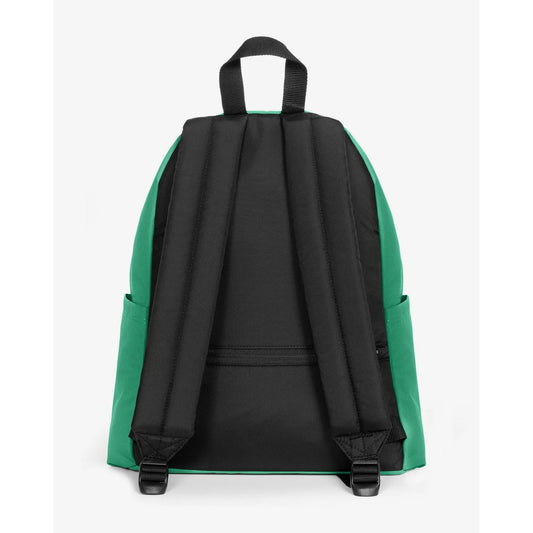Zaino Eastpak Padded Pak'r Tech verde; 40x30x18 cm. 100% nylon idrorepellente, scomparto imbottito laptop 14" e tasca posteriore antifurto. Doppie tasche laterali e spallacci imbottiti regolabili. Vista Posteriore 