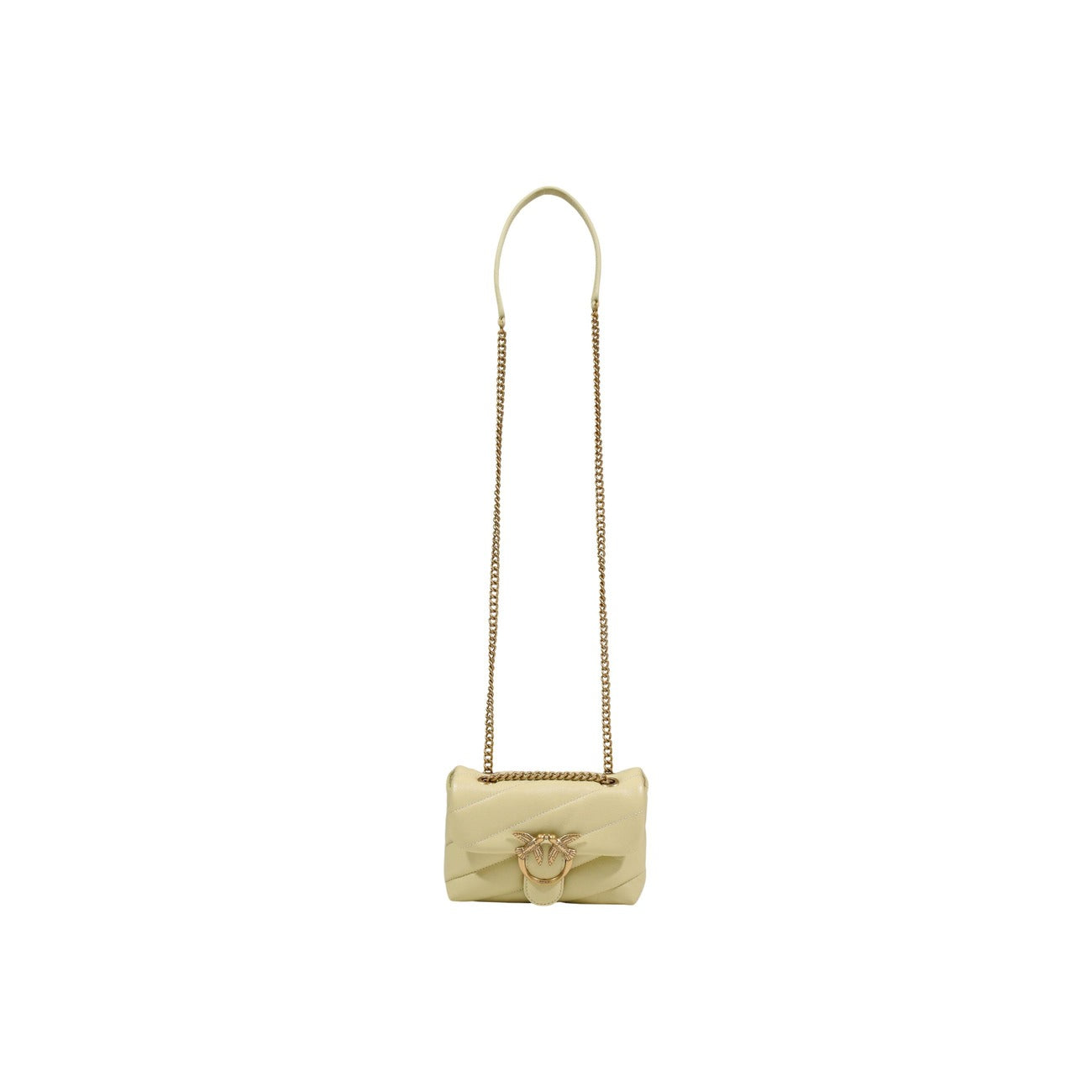 Borsa Pinko Love Puff Baby Giallo; 100% Pelle Nappa. Design trapuntato soffice, fibbia dorata Love Birds, tracolla a catena. Formato piccolo (19cm), stile 4 stagioni elegante. Vista frontale Con tracolla