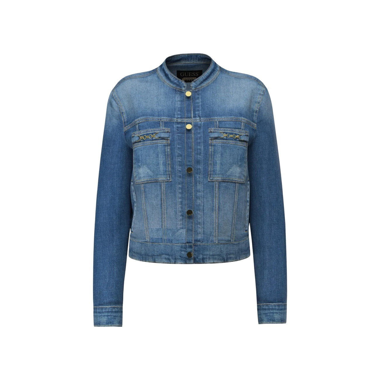 Giacca jeans Guess donna blu W6YN03 D1341. Giubbino corto di jeans da donna slim fit in cotone denim con bottoni metallici, taschini frontali e polsini con bottone, giacca di mezza stagione.