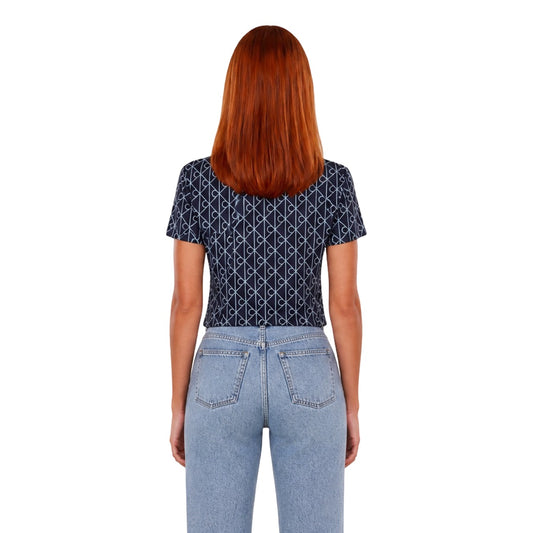 T-shirt Donna Blu Calvin Klein Jeans; 100% Cotone. Taglio regular fit, maniche corte e scollo a girocollo. Fantasia geometrica all-over multilogo CK, tessuto leggero e traspirante stile casual-chic. Vista posteriore 