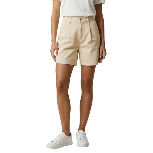 Shorts JDY Jdyemma HW; 100% Cotone (20% Riciclato). Vita alta, pinces frontali, gamba larga. Pantaloncini donna eleganti, freschi e sostenibili. Colore beige. Vista frontale 