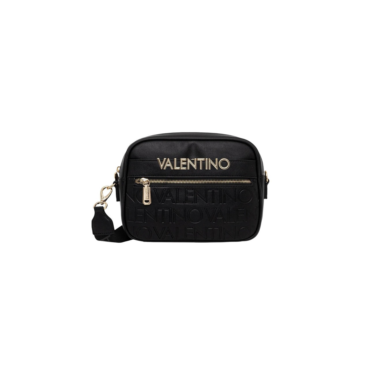 Borsa Media Nera Donna Valentino Bags Cora; Misure 8x16x8 cm. Tessuto 100% poliuretano stile camera bag con tasca frontale e chiusura a zip. Tracolla ampia in nastro regolabile con scritte logo, stile casual 4 stagioni. Vista frontale 