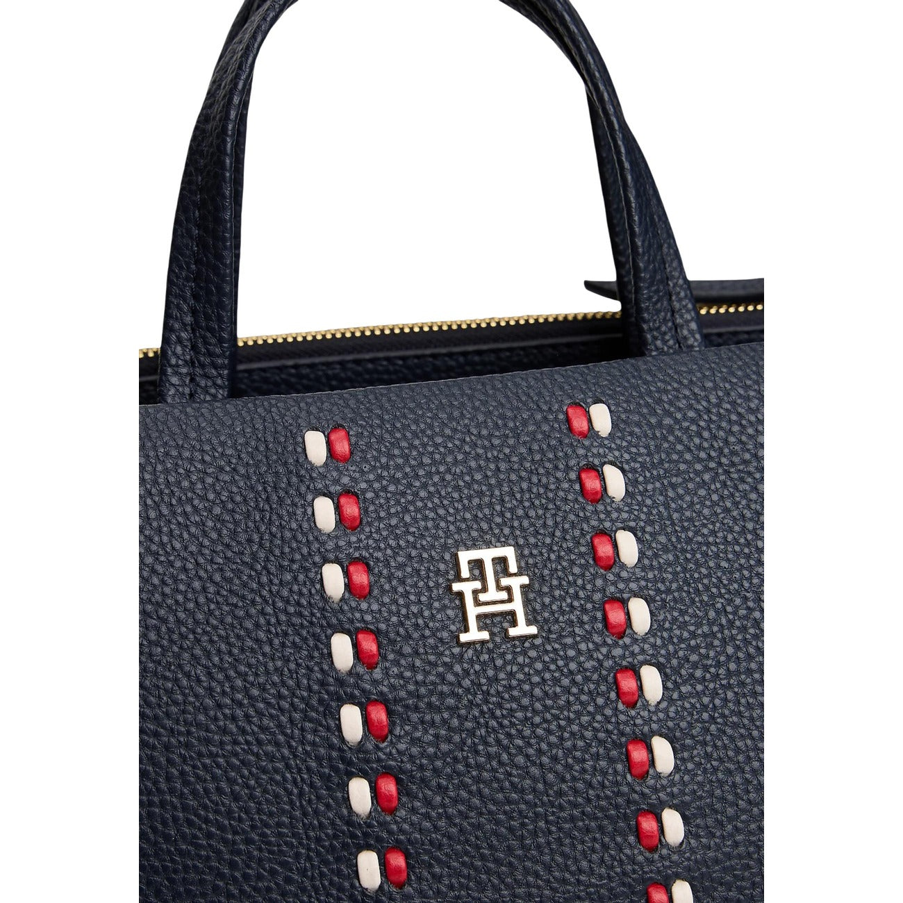 Borsa Satchel Tommy Hilfiger Blu; Dettaglio righe verticali. 100% Poliuretano, chiusura con zip, tracolla regolabile e removibile. Dimensioni 29x23x16 cm. Design iconico "Timeless" per un outfit casual-elegante. Dettaglio logo 