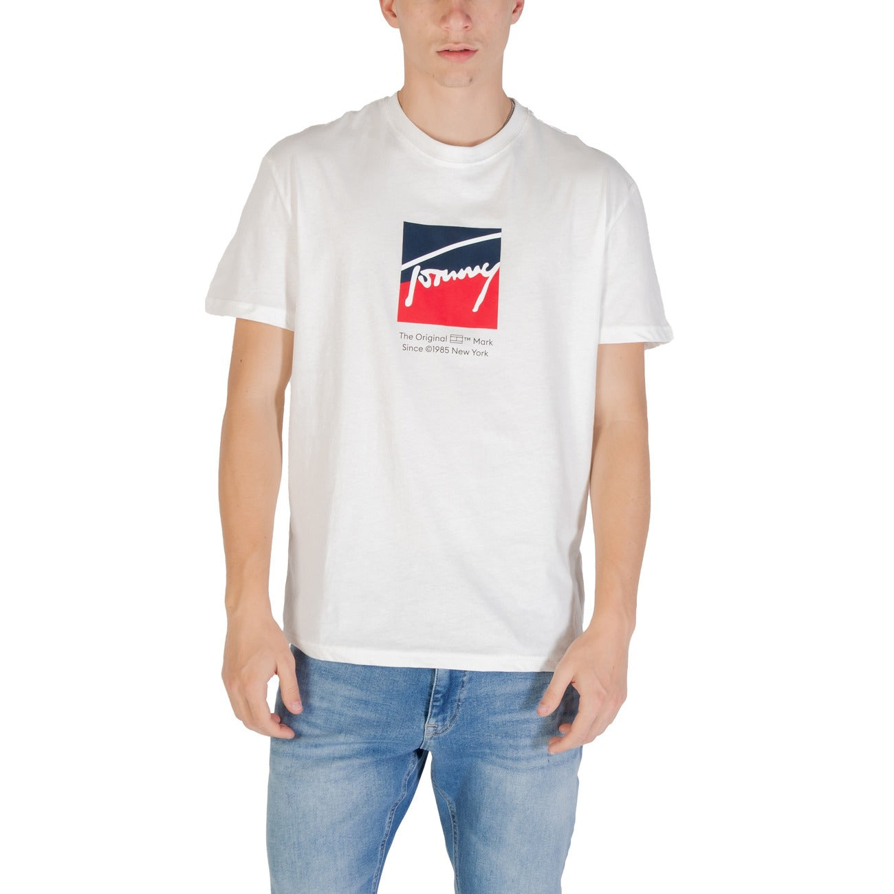 Tommy Hilfiger Jeans Men's Short Sleeve T-Shirt
