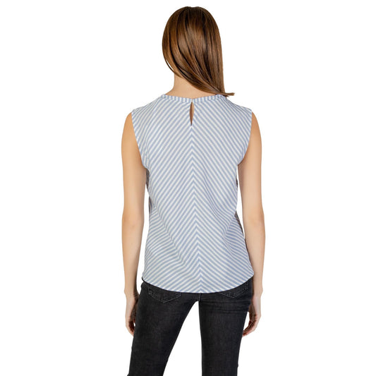 Canotta Tommy Hilfiger Jeans; Blu. 100% Cotone. Senza maniche, scollo rotondo, motivo a righe diagonali. Tessuto leggero, vestibilità morbida, stile 4 stagioni. Posteriore 