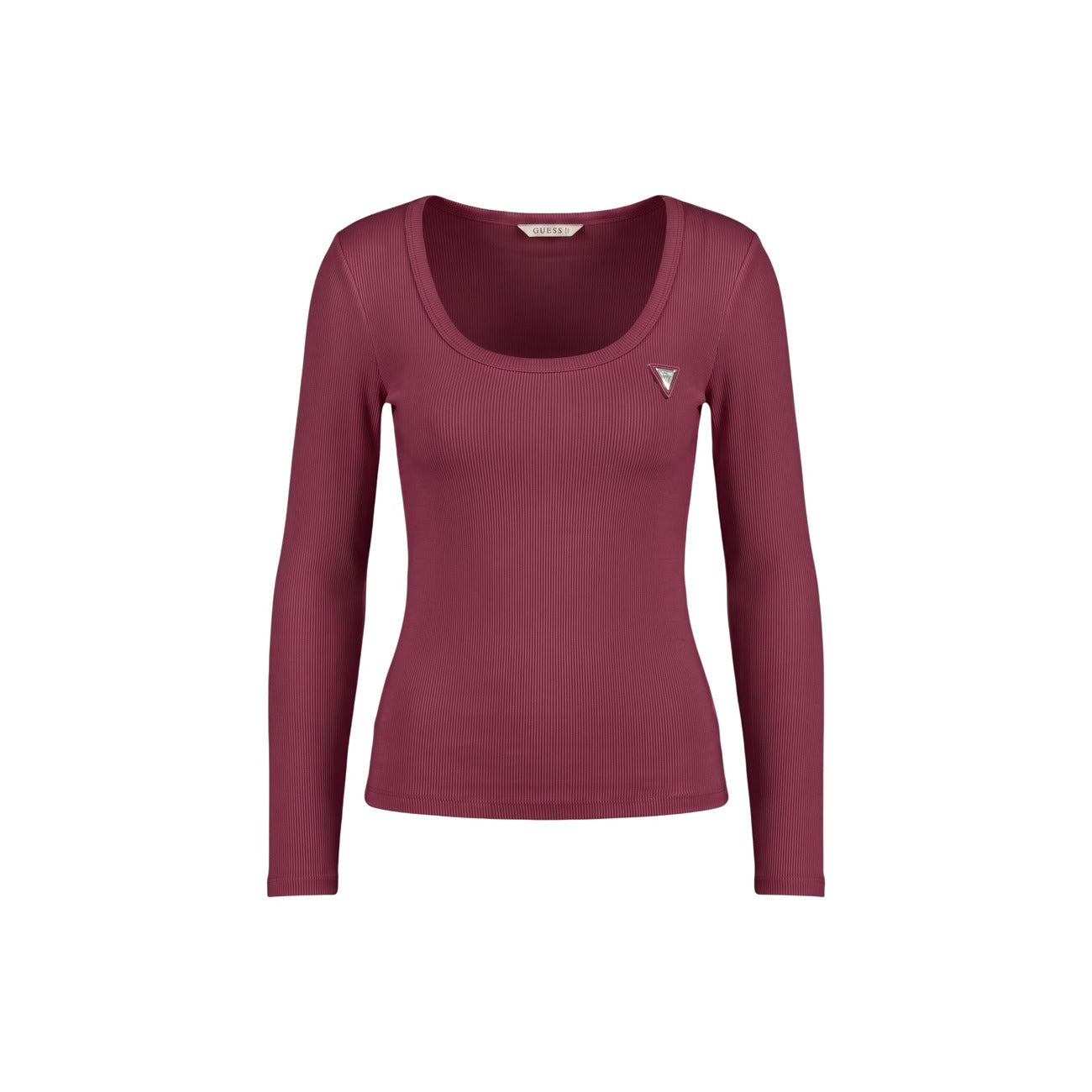 Maglia Guess bordeaux donna V4BP07 K8RT2. T-shirt maniche lunghe da donna bordeaux a costine in viscosa elasticizzata con scollo rotondo e triangolo logo metallico, maglietta aderente slim fit casual mezza stagione.