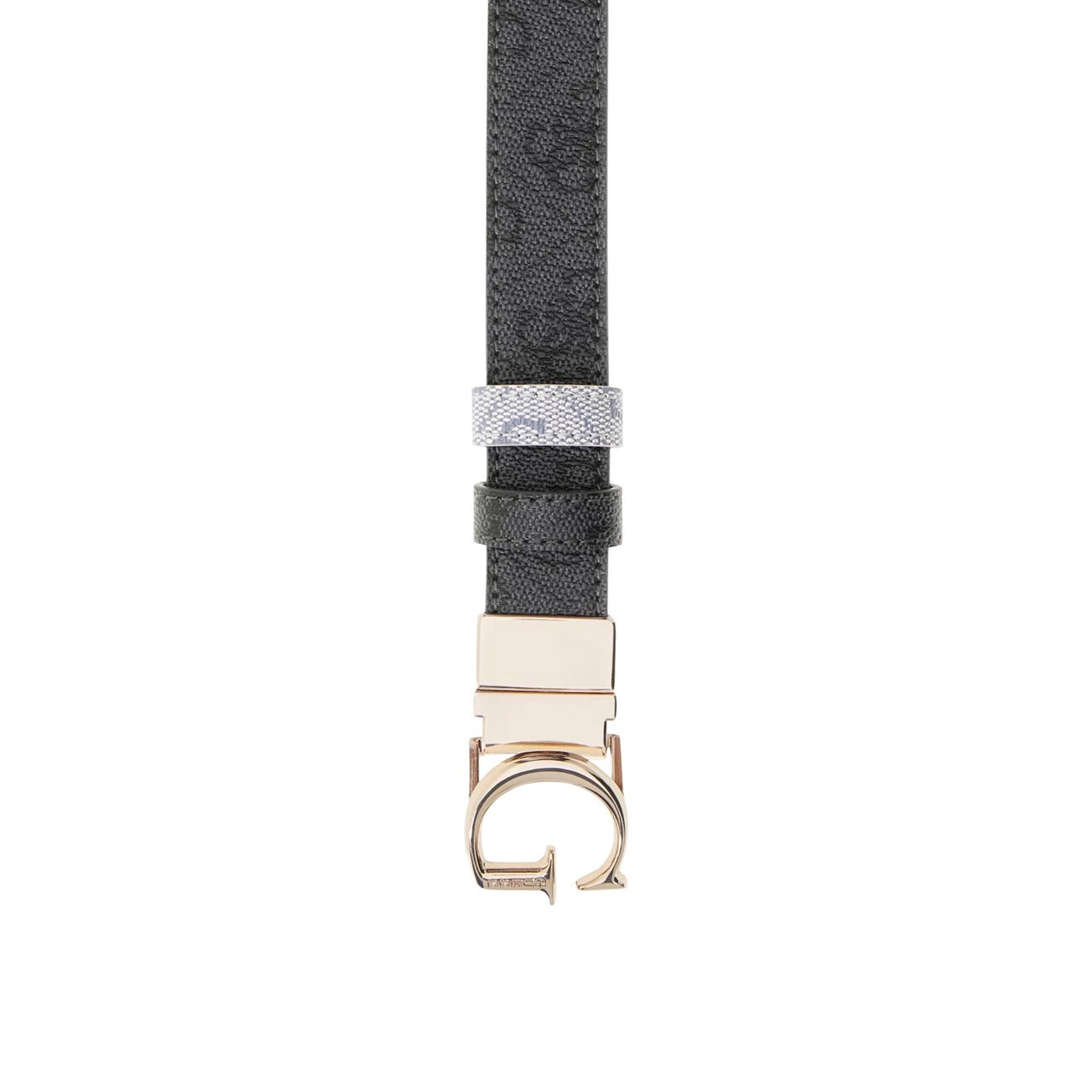 Cintura Donna Nera Guess Lindsey Reversibile; Altezza 3 cm in poliestere strutturato con finitura monogram e tinta unita. Fibbia con logo G in metallo lucido e doppio passante, stile casual-elegante 4 stagioni. Dettaglio 