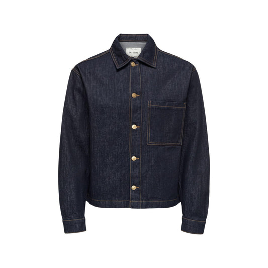 Camicia azzurra blu denim uomo Only & Sons Onssprick Box 22033420. Sovracamicia casual a maniche lunghe in 100% cotone traspirante con bottoni a contrasto e tasca frontale.
